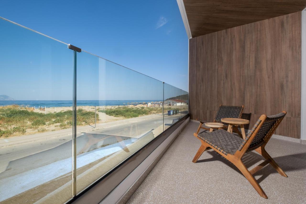 Callisti Suites Sarti Exterior foto